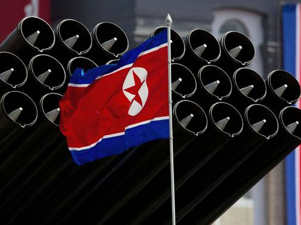 Một dàn phóng tên lửa hàng loạt của Triều Tiên - Ảnh: AFP