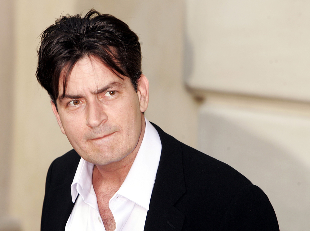 Ngôi sao kỳ cựu Charlie Sheen - Ảnh: AFP/Getty Images