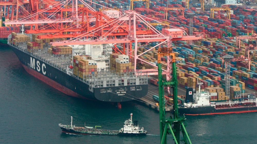 Hàng hóa tại cảng Busan (Hàn Quốc) - Ảnh minh họa: Reuters