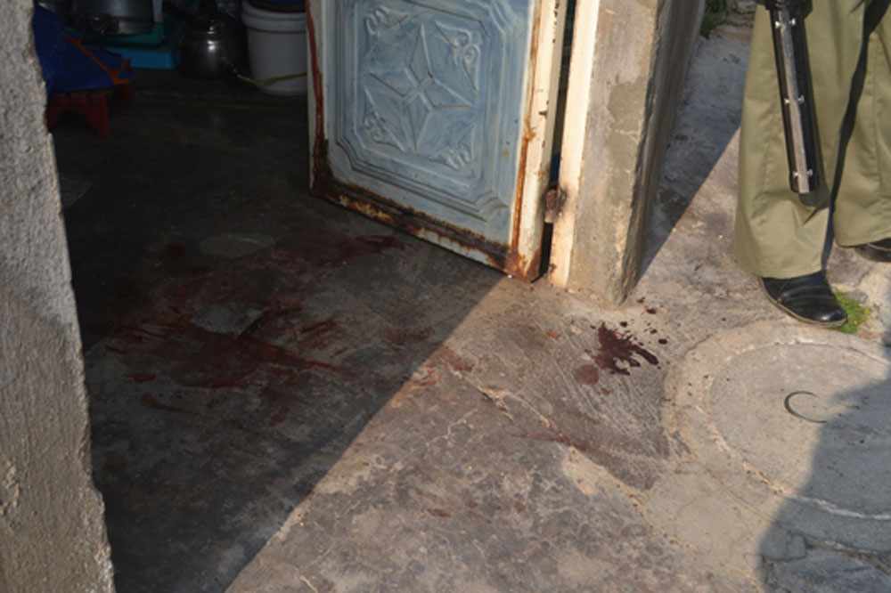 Vết máu trên sàn nhà, nơi án mạng xảy ra - Ảnh: Lâm Viên