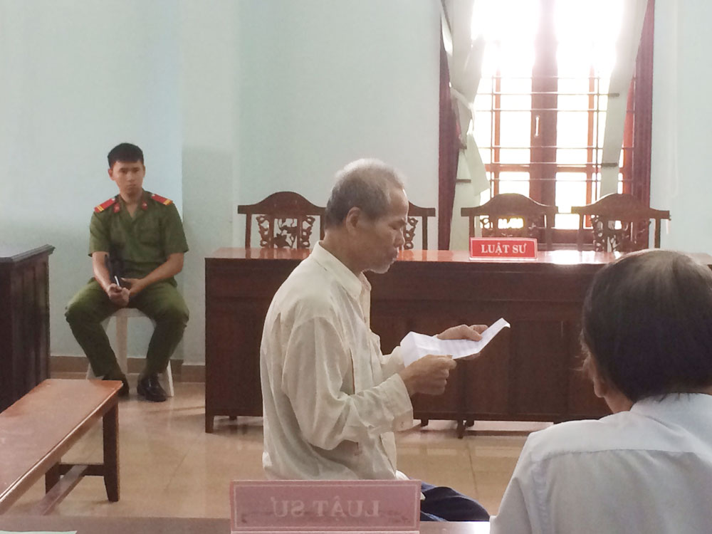 Lee Ya Te tại phiên tòa phúc thẩm sáng 15.3 - Ảnh: Mai Trâm