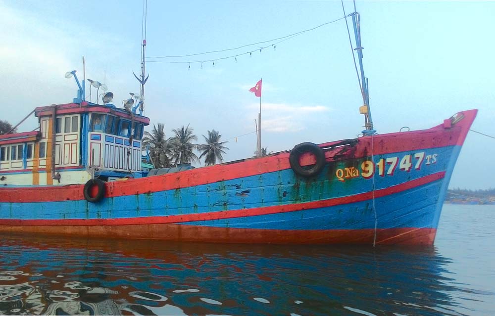 Tàu cá QNa-91747TS - Ảnh: Đoàn Đạo