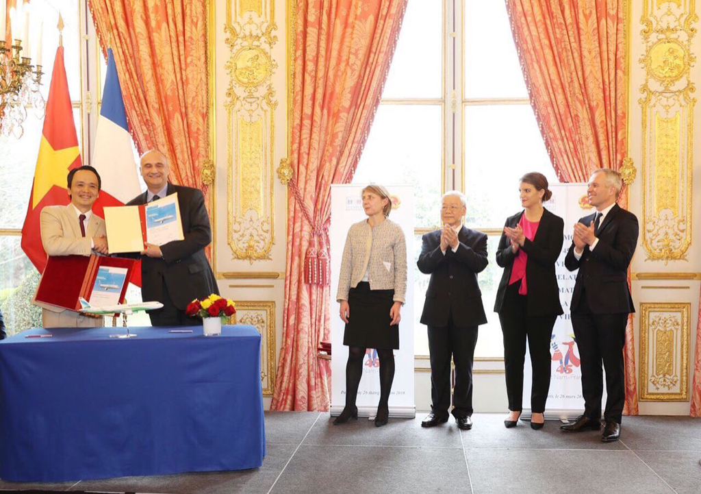 Lễ ký kết giữa FLC và Airbus trong khuôn khổ chuyến thăm chính thức Cộng hòa Pháp của Tổng bí thư Nguyễn Phú Trọng theo lời mời của Tổng thống Pháp Emmanuel Macron