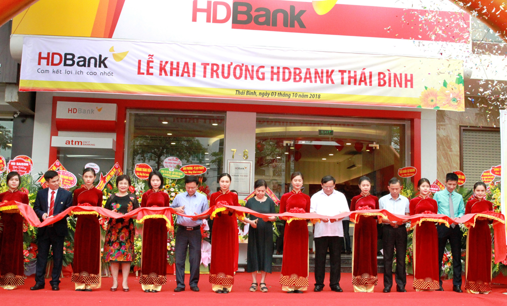Lễ khai trương HDBank Thái Bình diễn ra vào sáng ngày 3.10.2018