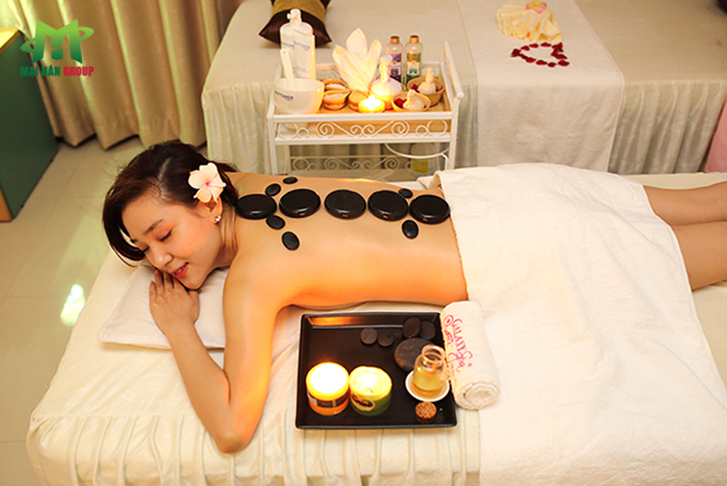 Dịch vụ massage đá nóng đang thịnh hành tại các Spa
