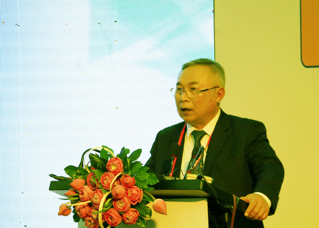 TS Nguyễn Văn Phúc, Hiệu trưởng EIU phát biểu tại diễn đàn