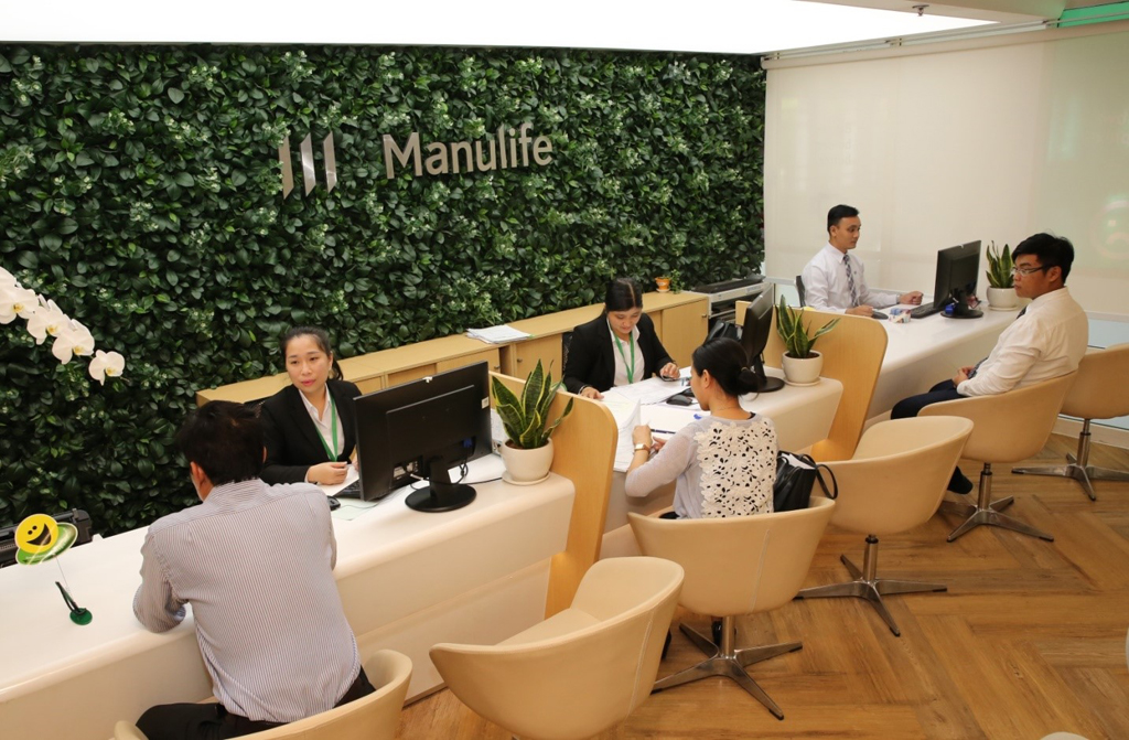 Manulife tạo sự khác biệt bằng những sản phẩm tích hợp bảo hiểm và quản lý tài sản