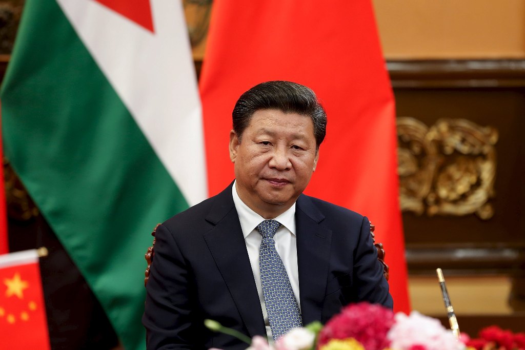 Chủ tịch Trung Quốc Tập Cận Bình tham dự một buổi lễ ký kết hợp tác với Vua Jordan Abdullah II tại thủ đô Bắc Kinh, Trung Quốc hôm 9.9 - Ảnh: Reuters