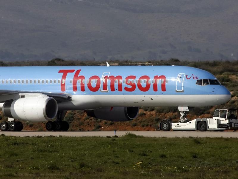 Một máy bay của hãng Thomson (Anh) - Ảnh: AFP