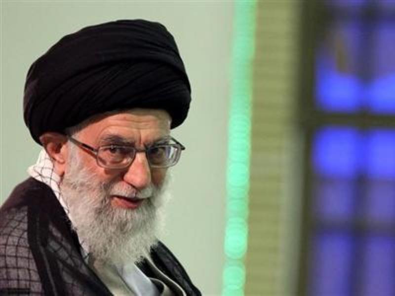 Lãnh đạo tối cao Iran Ayatollah Ali Khamenei - Ảnh: Reuters