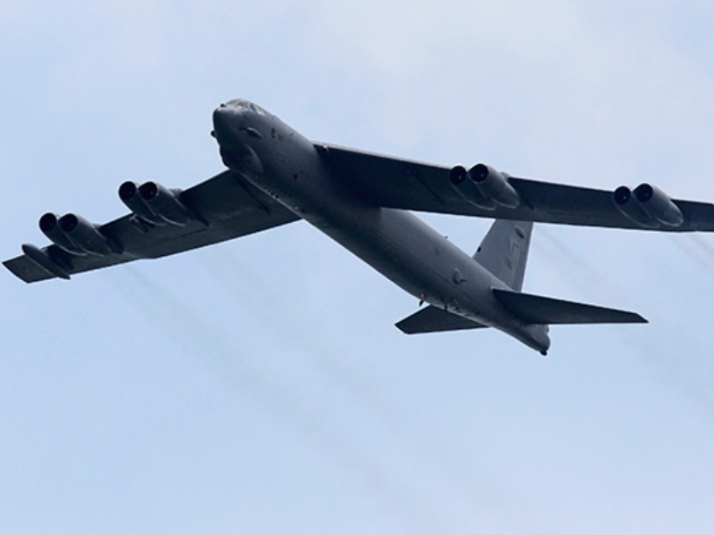 Một máy bay ném bom B-52 của Mỹ - Ảnh: Reuters