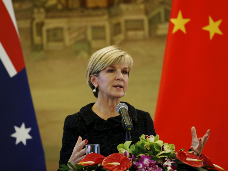Ngoại trưởng Úc Julie Bishop trong buổi họp báo tại thủ đô Bắc Kinh, Trung Quốc ngày 17.2.2016 - Ảnh: Reuters