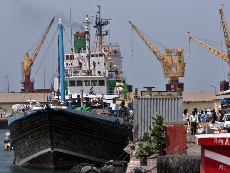 Một cảng ở Djibouti - Ảnh: Reuters