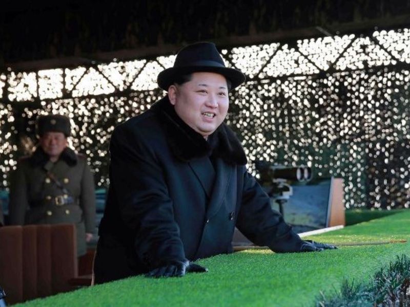 Lãnh đạo Triều Tiên Kim Jong-un thăm một đơn vị quân đội - Ảnh: AFP