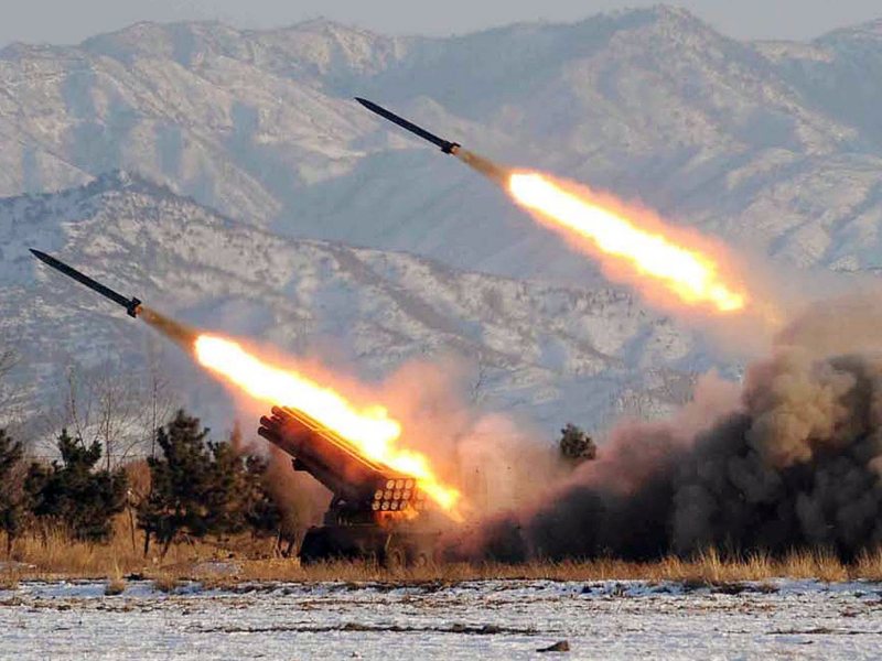 Triều Tiên tiếp tục bắn bốn tên lửa tầm ngắn vào ngày 21.3.2016, bất chấp biện pháp trừng phạt của Liên Hiệp Quốc - Ảnh minh họa: Reuters