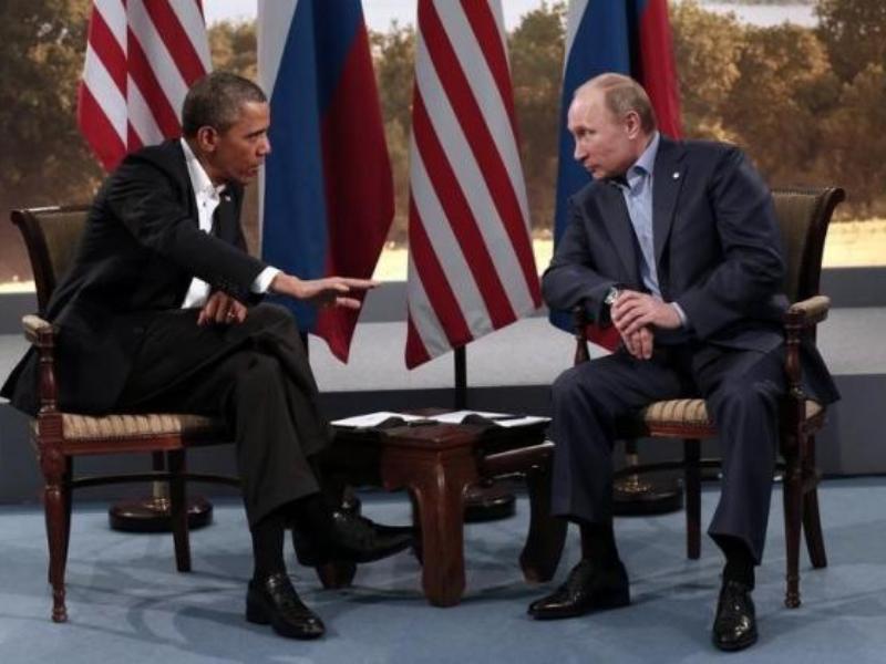 Tổng thống Barack Obama trong một cuộc hội đàm với Tổng thống Nga Vladimir Putin tại thượng đỉnh G8 hồi năm 2013 - Ảnh minh họa: Reuters