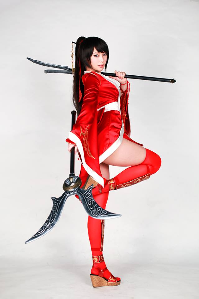 Cosplay LMHT: Nữ sát thủ Akali trở nên đáng yêu trong vẻ đẹp của Doremi