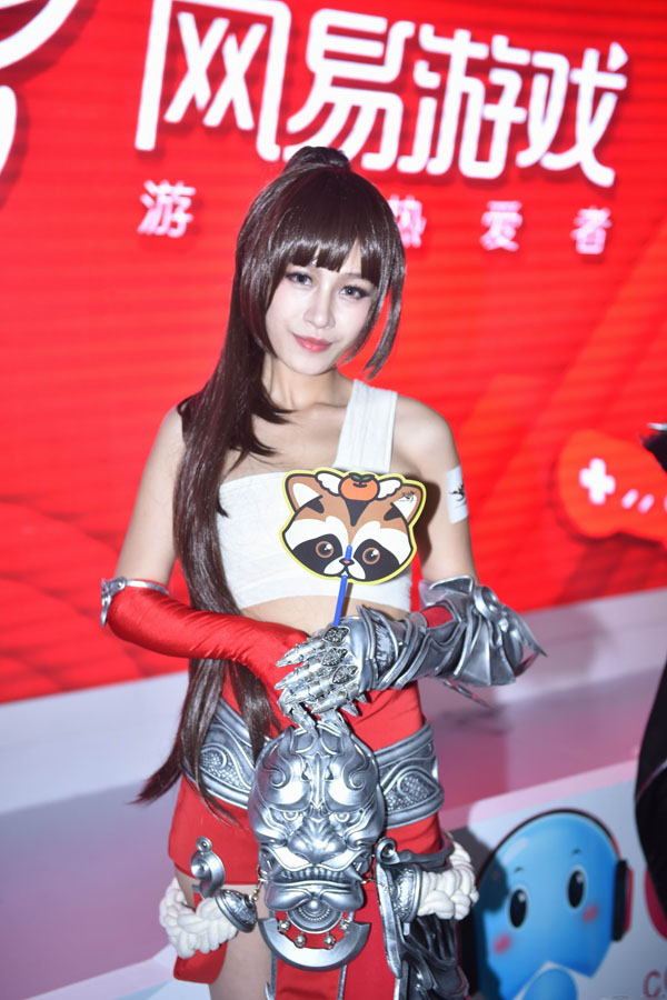 Đắm chìm trong rừng cosplay muôn màu tại ChinaJoy 2015