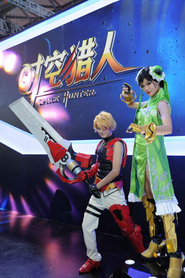 Đắm chìm trong rừng cosplay muôn màu tại ChinaJoy 2015