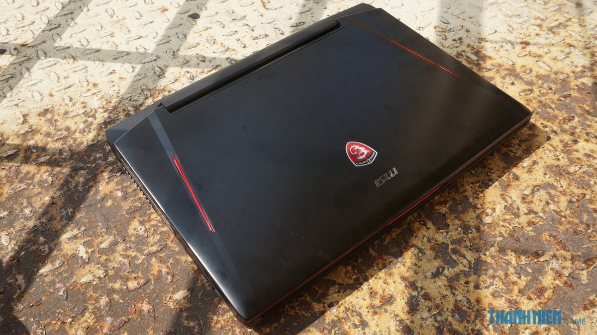 Video: MSI GT80 Titan - Laptop của đại gia