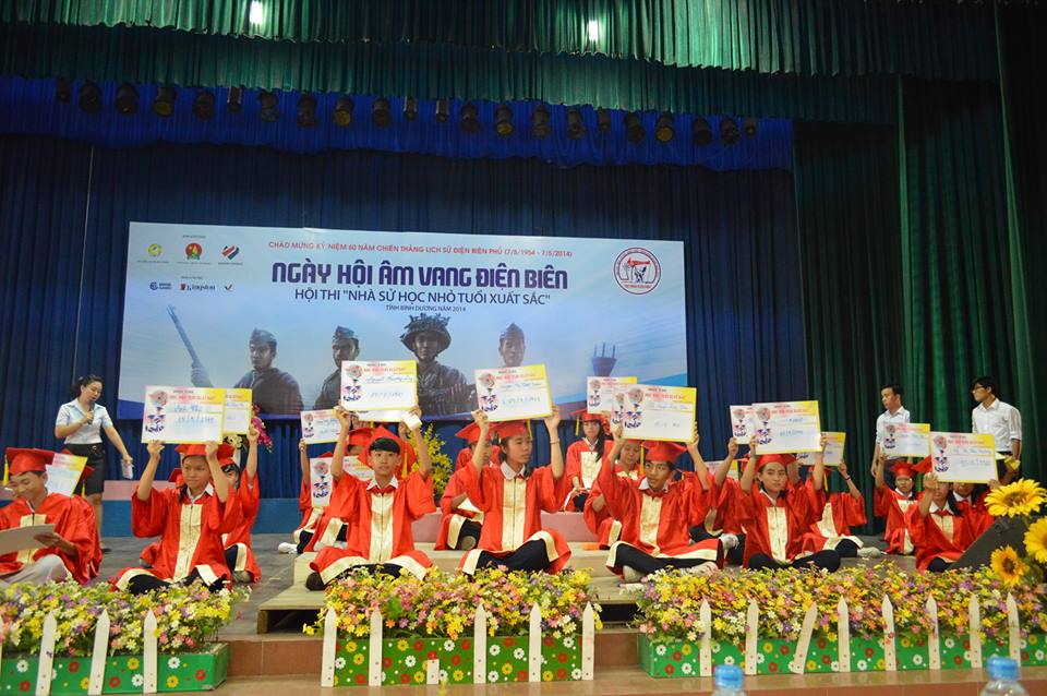 Nhìn lại ngày hội Âm Vang Điện Biên ở Nam Định và Bình Dương
