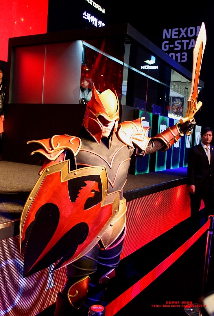 Cosplay Dota 2 tuyệt đẹp tại G-Star 2013