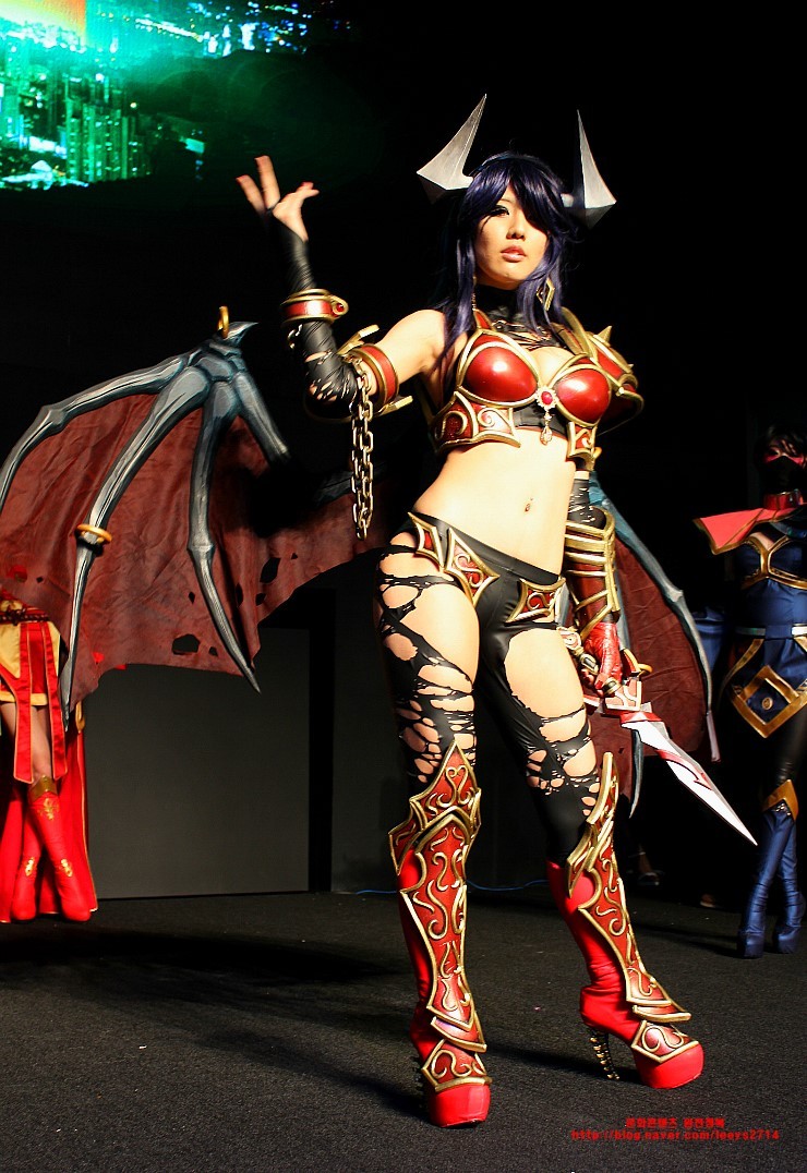 Cosplay Dota 2 tuyệt đẹp tại G-Star 2013