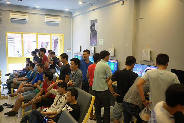 esports-thanh-nien-game-cau-thu-vn-fo3-6