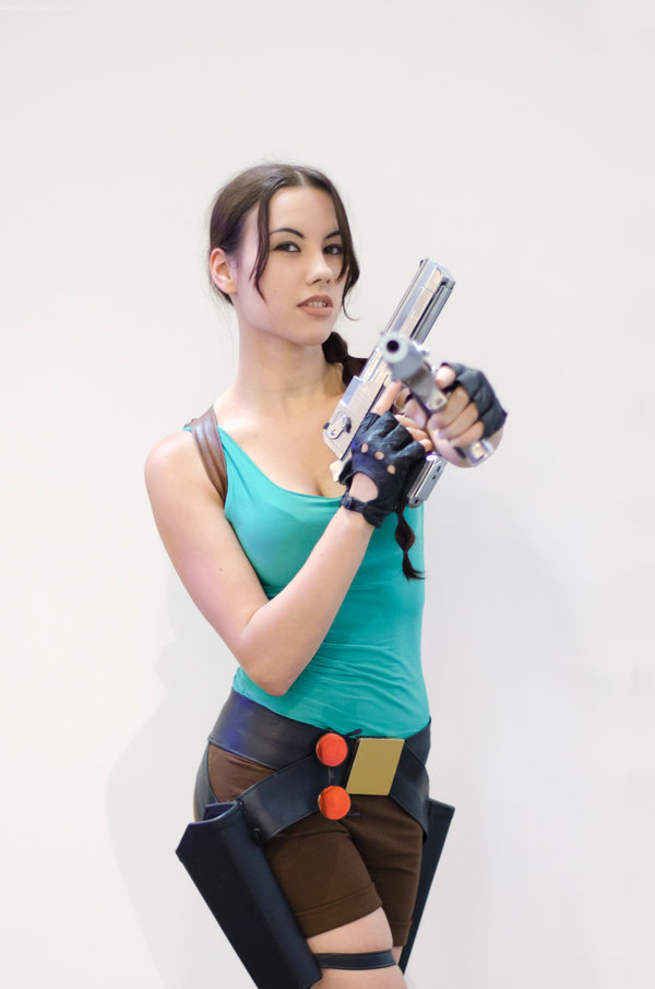 Cosplay Lara Croft theo phong cách cổ điển