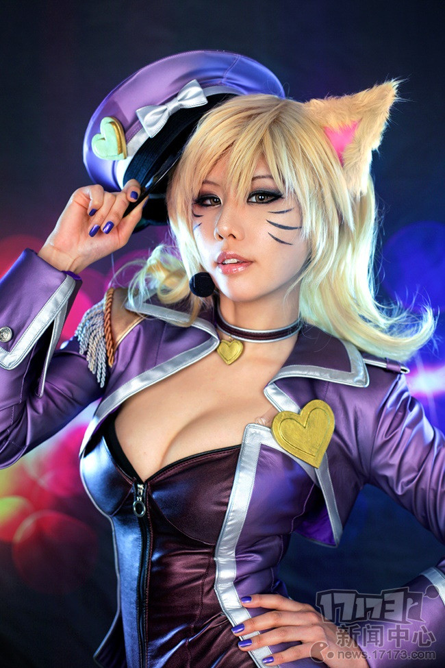 LMHT: cosplay Ahri trong skin Popstar