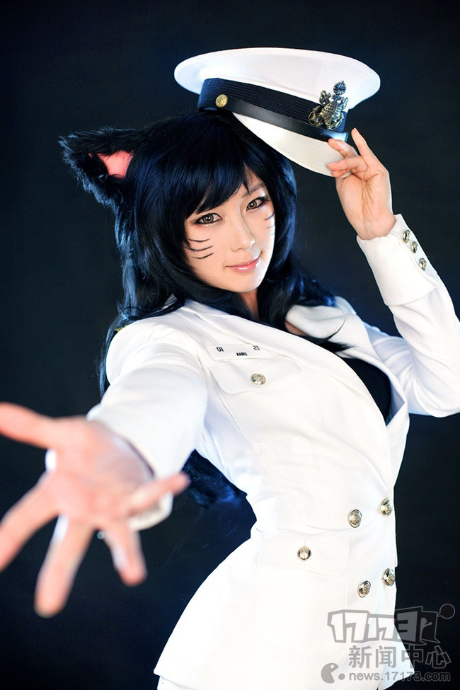 LMHT: cosplay Ahri trong skin Popstar