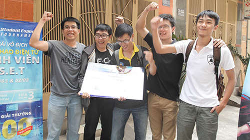 Giải eSports sinh viên hoàn thành vòng loạt tại 3 thành phố lớn