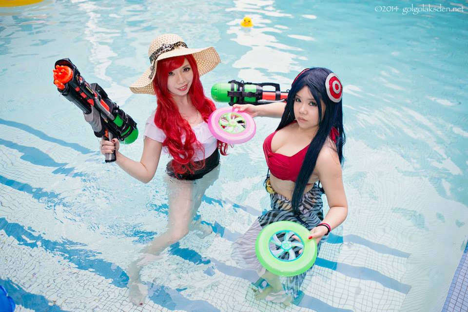 LMHT: bộ ảnh cosplay tập thể Tiệc Bể Bơi