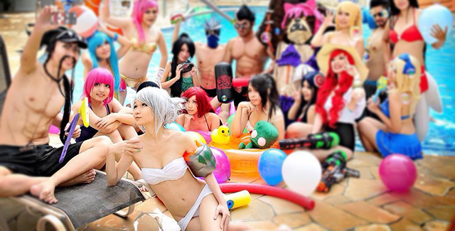 Bức ảnh cosplay Tiệc Bể Bơi gây sốt cộng đồng LMHT