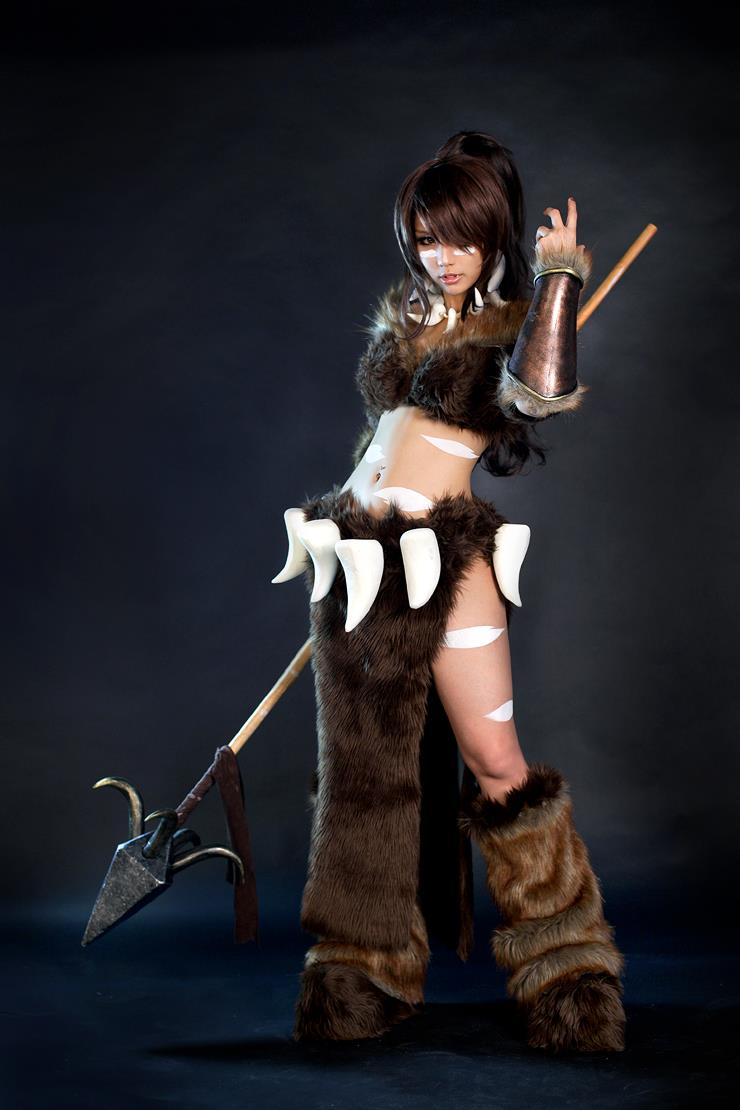 LMHT: cosplay Nidalee cực “chất” của Tasha