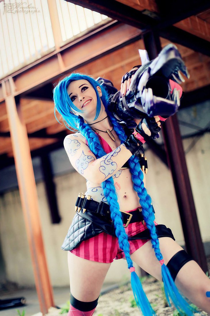 LMHT: Chiêm ngưỡng cosplay Jinx, Ahri và Caitlyn