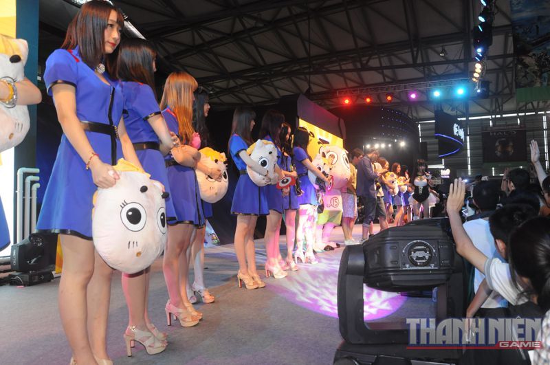 Phóng sự ảnh: showgirl khoe sắc tại ChinaJoy 2014 (P2)