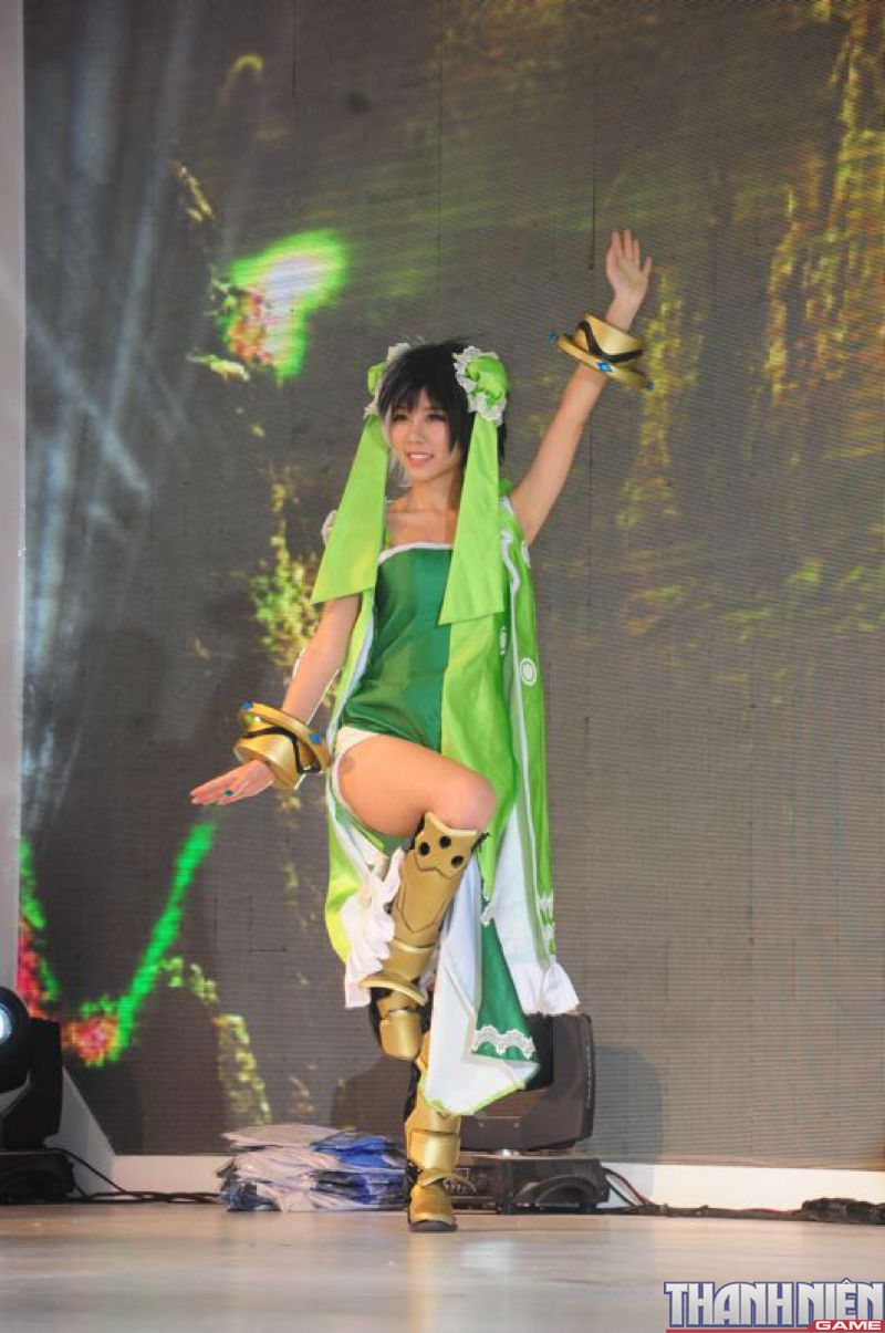 Phóng sự ảnh: showgirl khoe sắc tại ChinaJoy 2014 (P3)