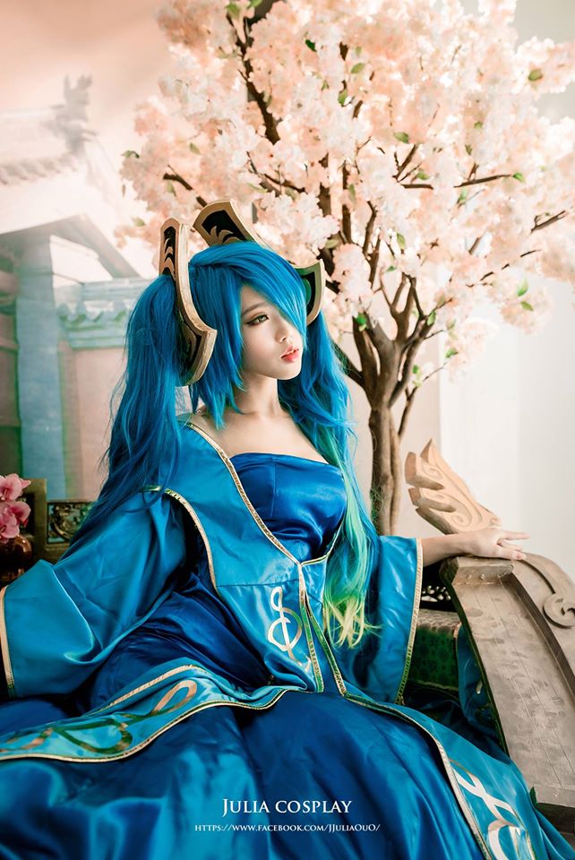 Cosplay LMHT: Hóa thân tuyệt đẹp của Ahri, Sona và Katarina