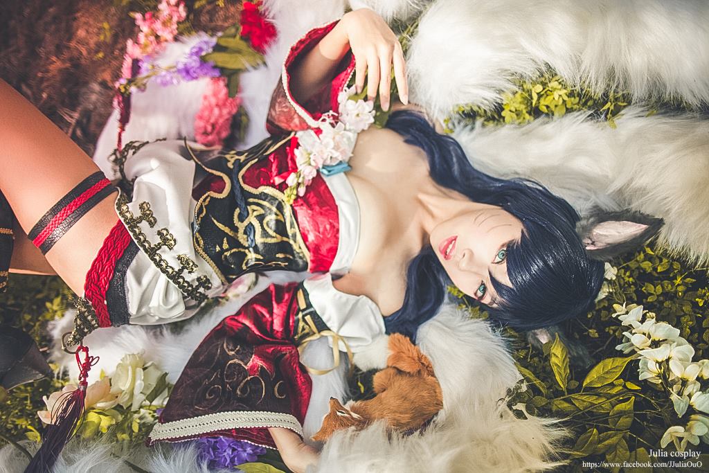 Cosplay LMHT: Hóa thân tuyệt đẹp của Ahri, Sona và Katarina