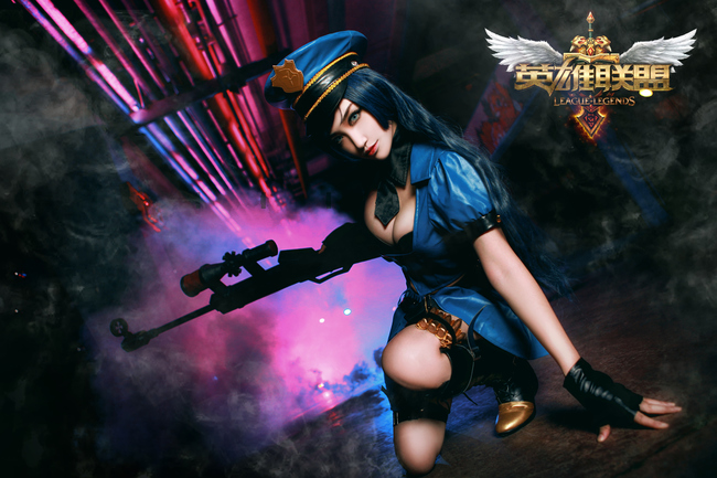 Cosplay LMHT: Vẻ lạnh lùng của nữ cảnh sát trưởng Caitlyn