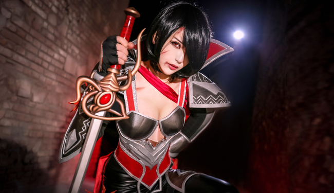 Cosplay LMHT: Nữ kiếm sư Fiora