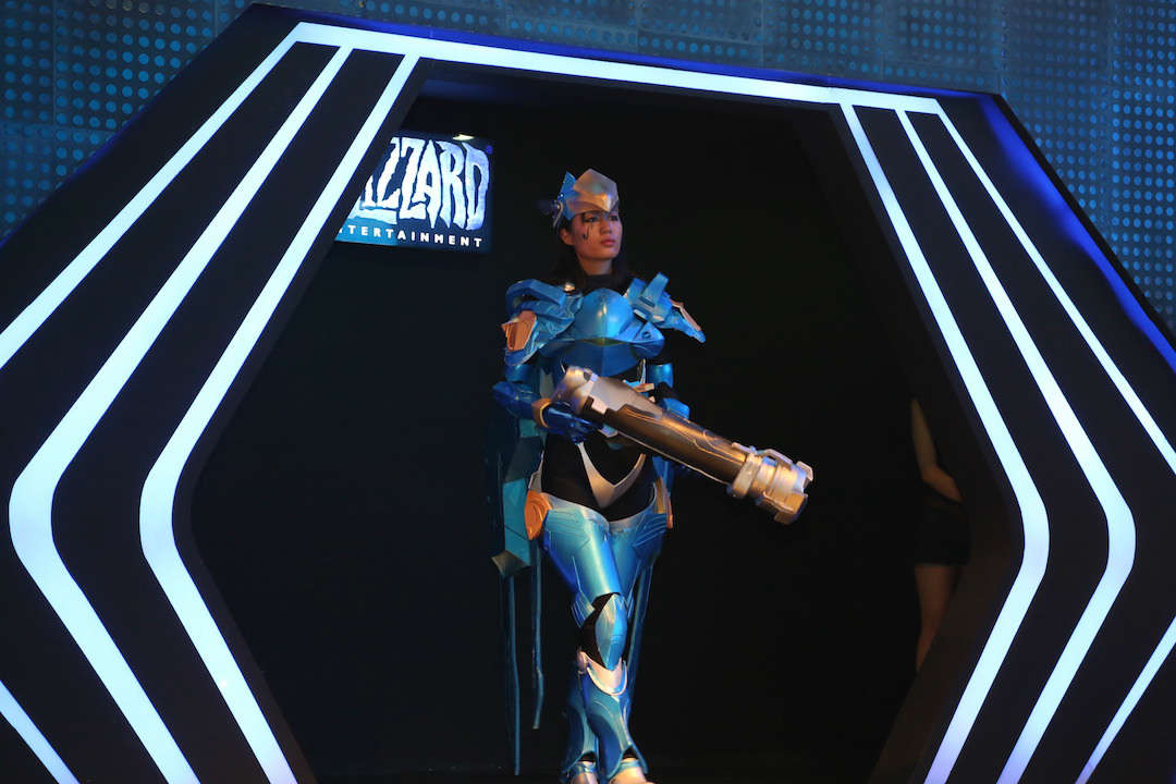 Ngắm nhìn cosplay của hãng Blizzard tại ChinaJoy 2015