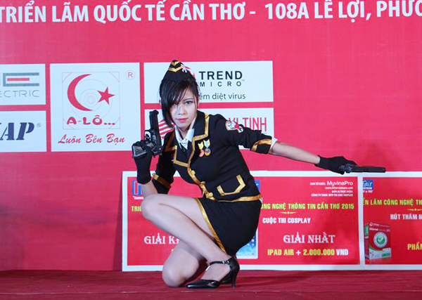 Màn cosplay Đột Kích dễ thương của nữ game thủ Việt