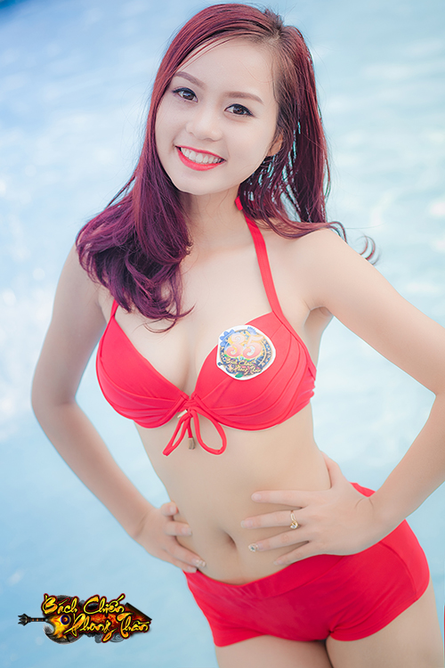 Nguyễn Hoàng Lan trở thành Miss Bách Chiến Phong Thần 2015
