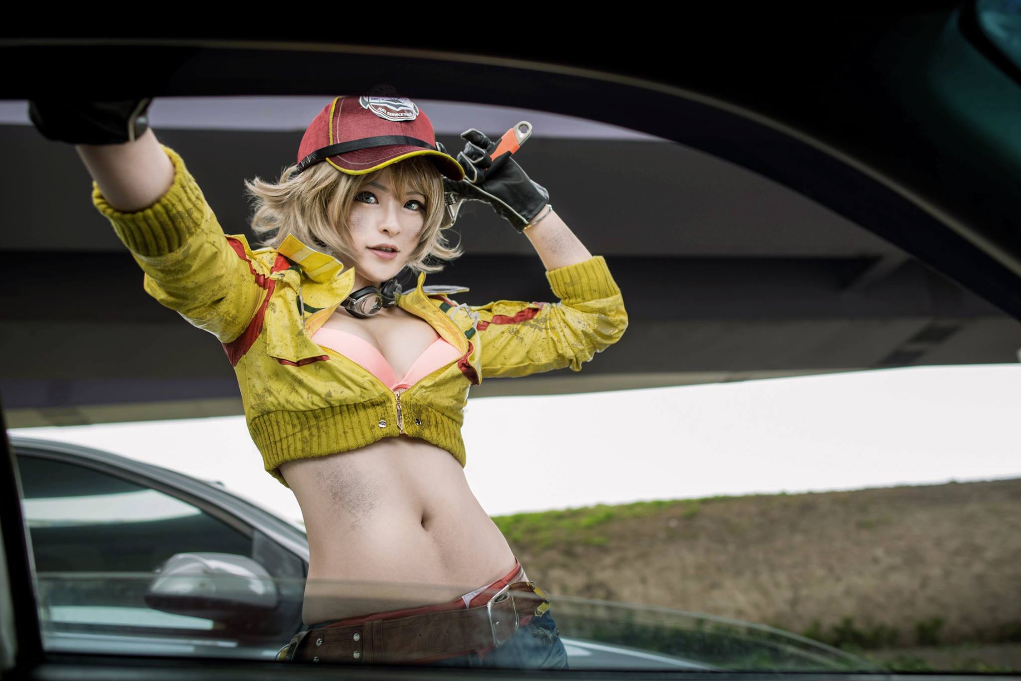 Final Fantasy XV: Ngắm cosplay cực quyến rũ của cô nàng Cindy