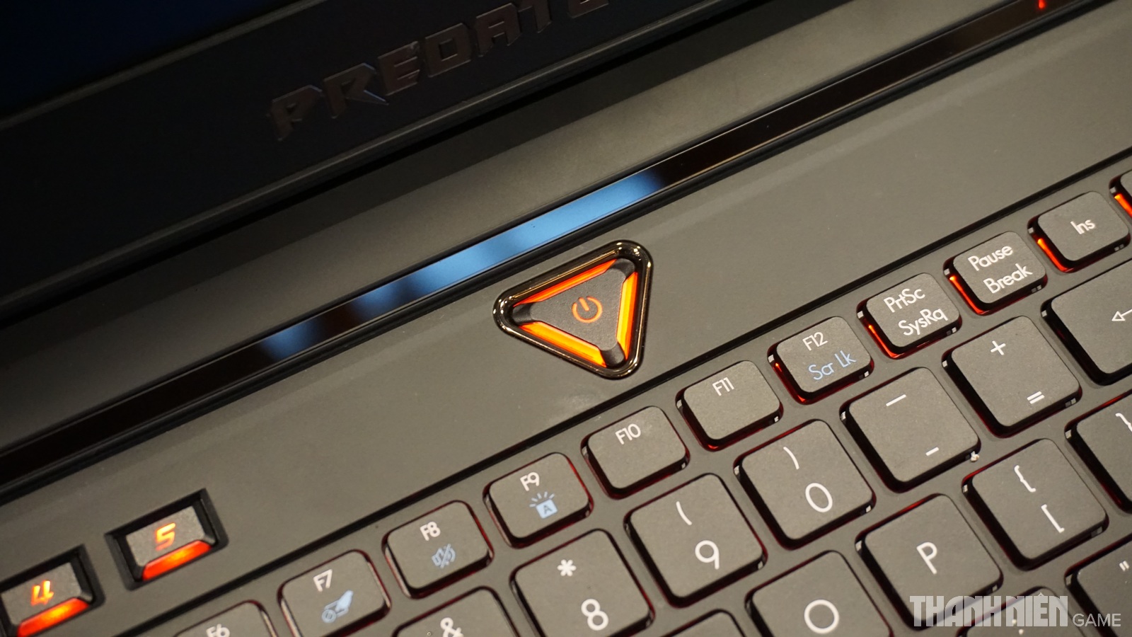 Acer quyết tâm đánh mạnh vào thị trường laptop chơi game với Predator 15 và 17