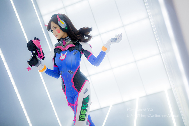 Overwatch: cosplay D.Va