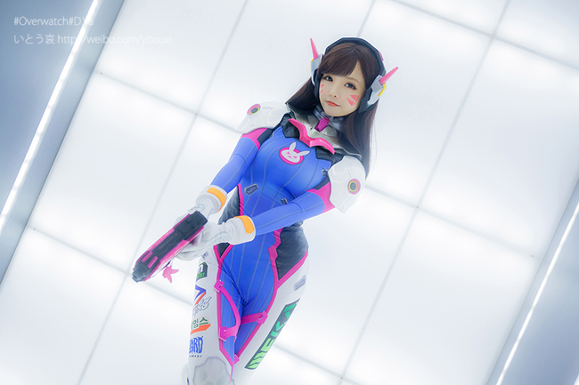 Overwatch: cosplay D.Va