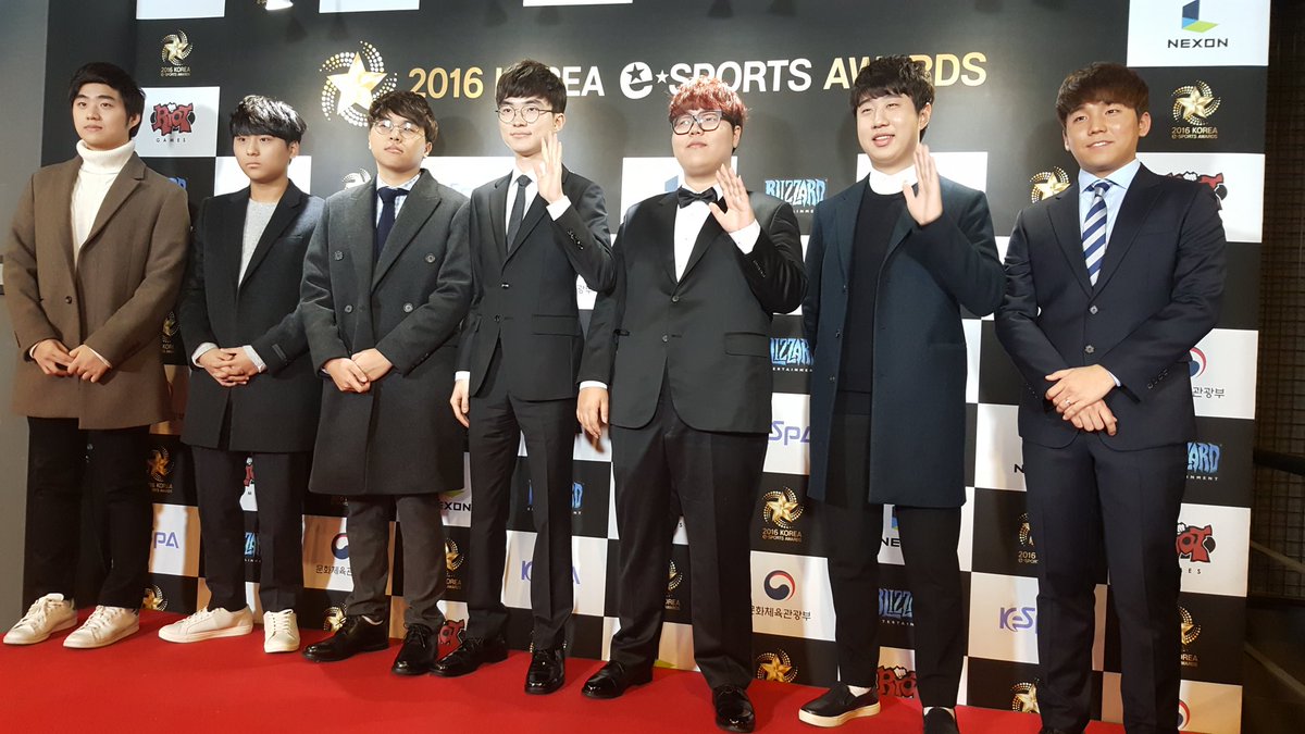 Korea esports Awards 2016: SKT T1 bội thu giải thưởng